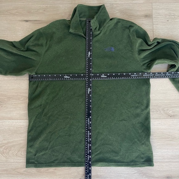 North Face Quarter Zip Green Fleece Pullover Sweater - Size Large - Picture 3 of 5